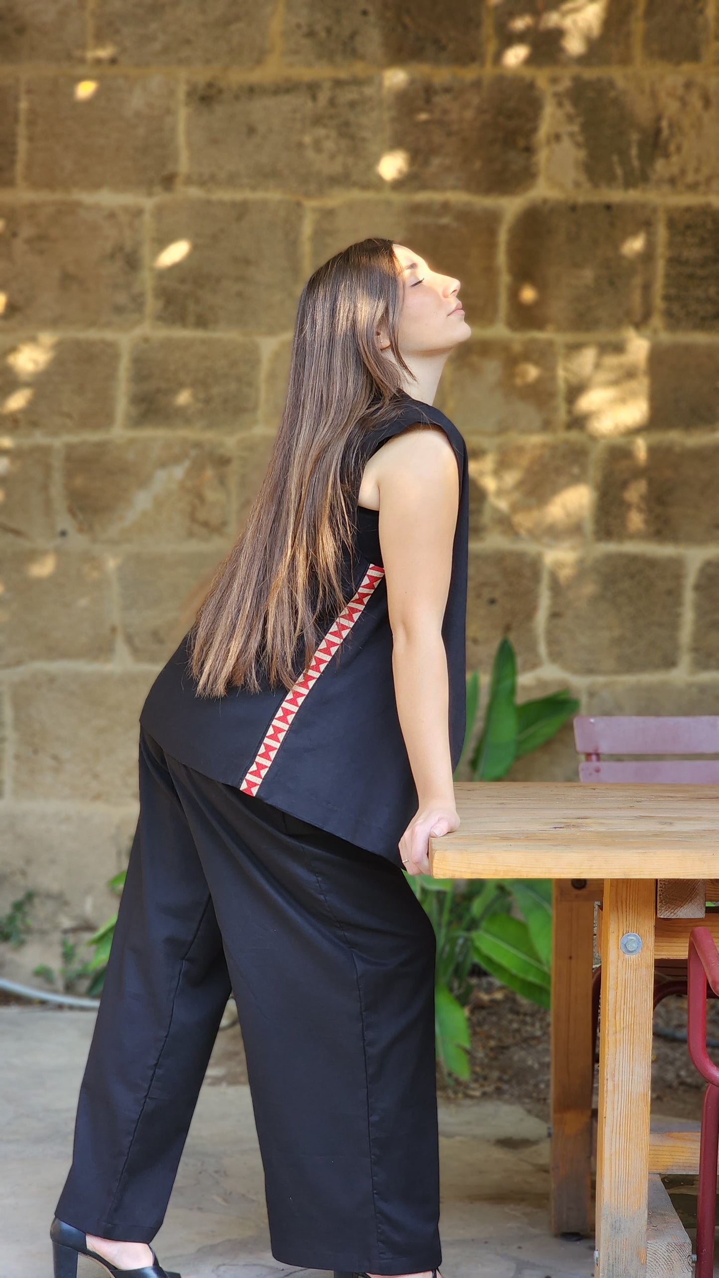 Noor Vest