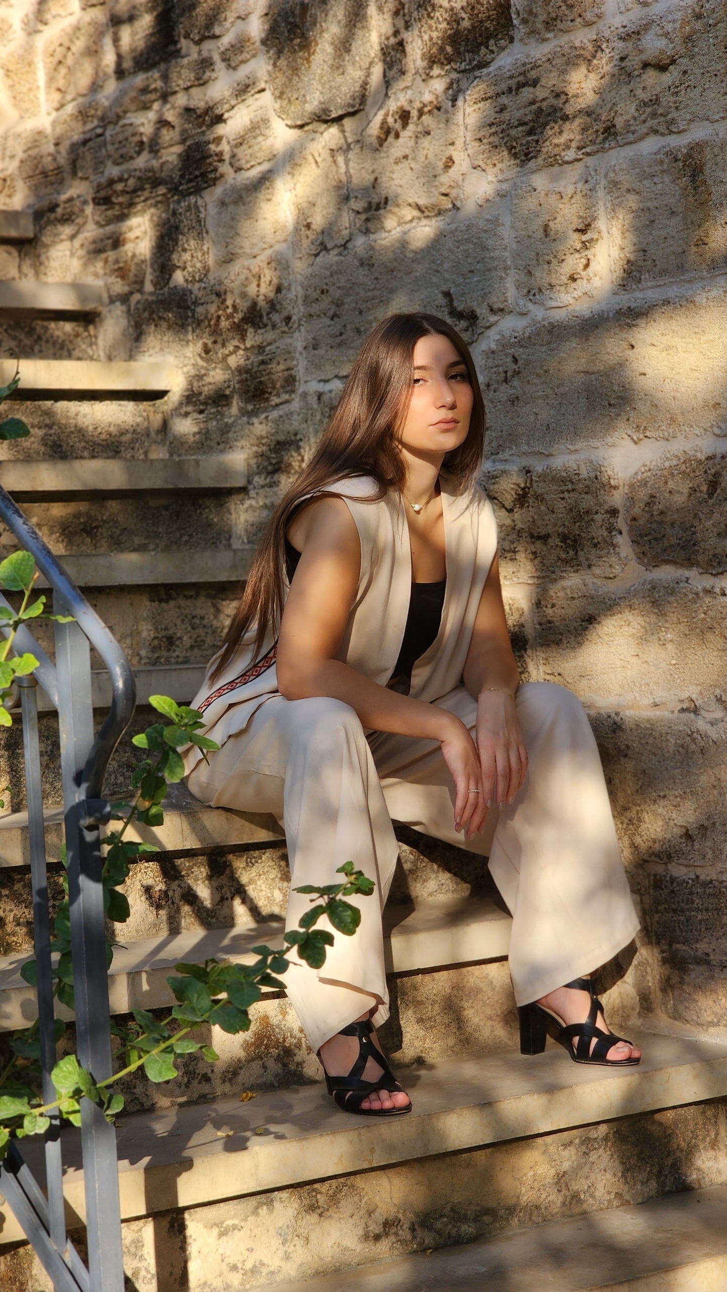Noor Vest