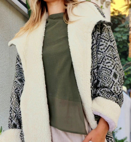 Melia Teddy Coat